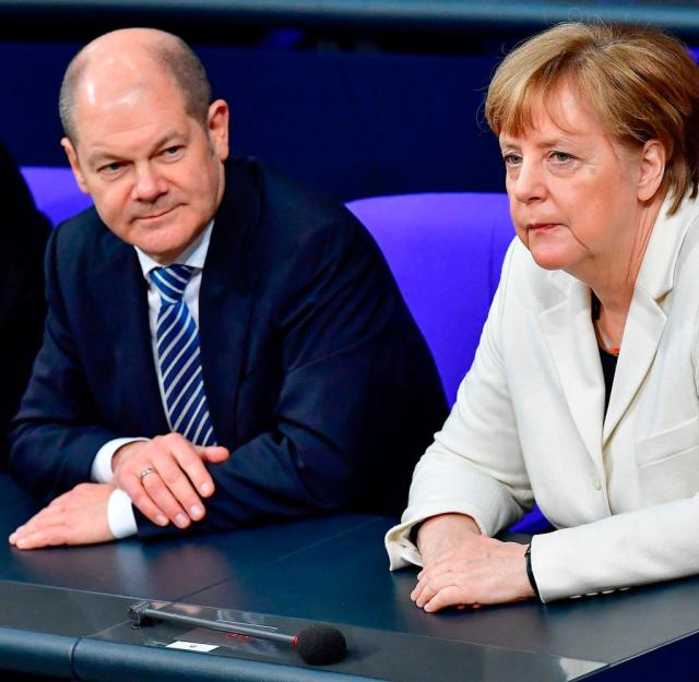 L-R-German-Interior-Minister-Hors